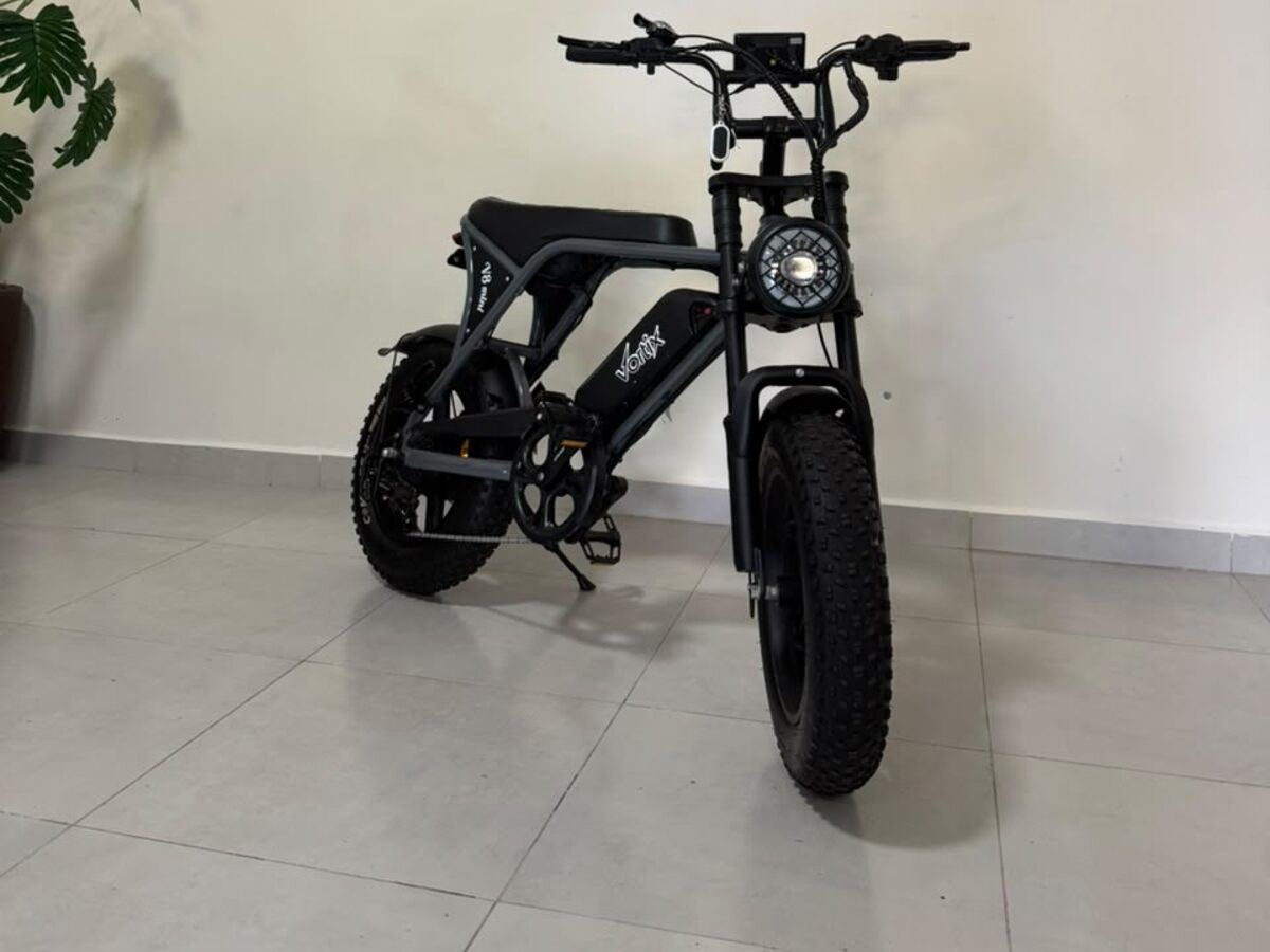 Bike elétrica fat V8 MINI preta na loja Vortix